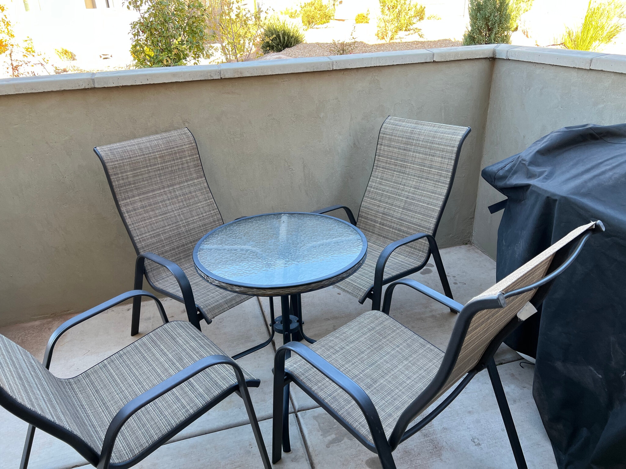 Building Photo - 1911 E Fiesta Ln