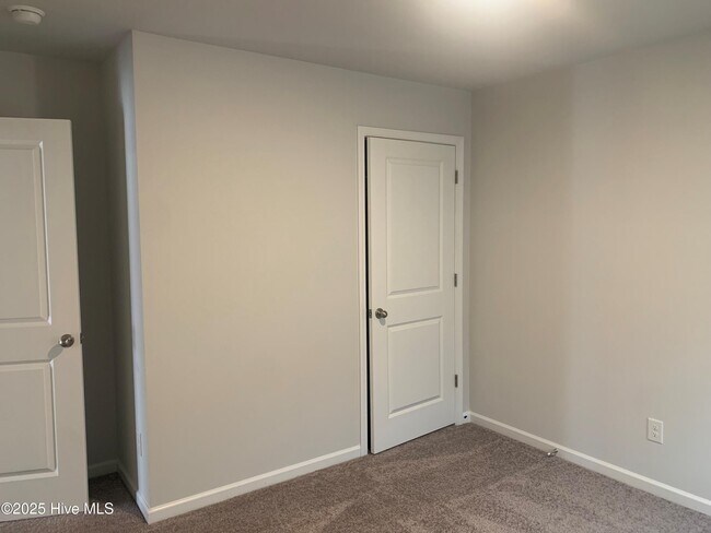 Building Photo - 410 Turp Landing Ln