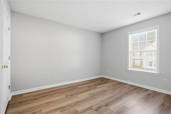 Building Photo - 4645 Valais Ct