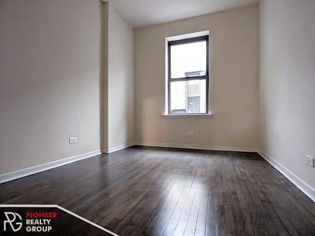 Building Photo - 2323 N Kedzie Blvd