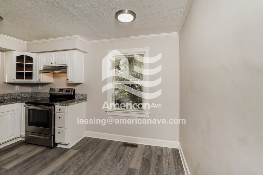 Building Photo - 428 Davidson Ct