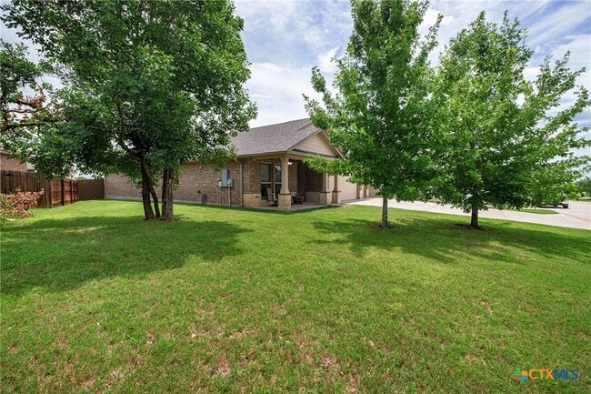 Building Photo - 5541 Perdita Dr