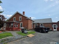 Building Photo - 11 Tiffany St