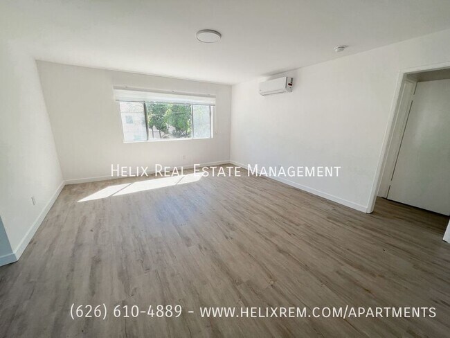Building Photo - 1313 Huntington Dr