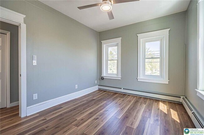 Building Photo - 34 E Washington Ave