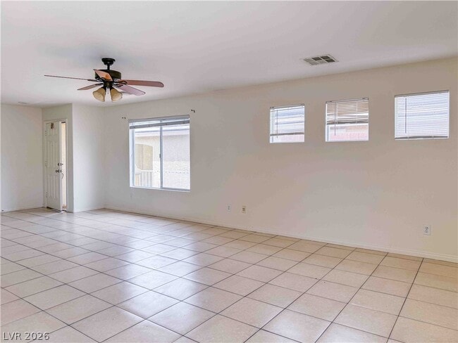 Building Photo - 10633 Foggy Glen Ave