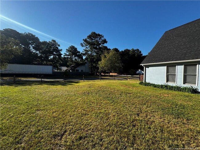 Building Photo - 102 Whitechapel Ln