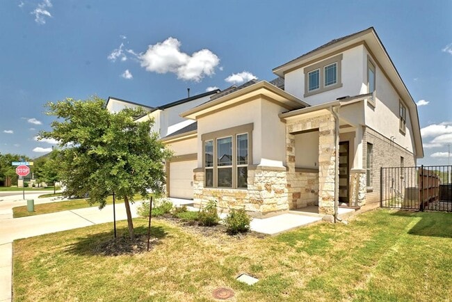 Building Photo - 2702 Sebring Cir