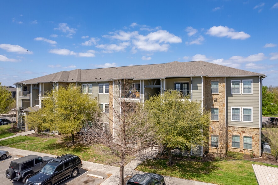 Springmarc 1350 Sadler Dr San Marcos TX 78666 Apartment Finder