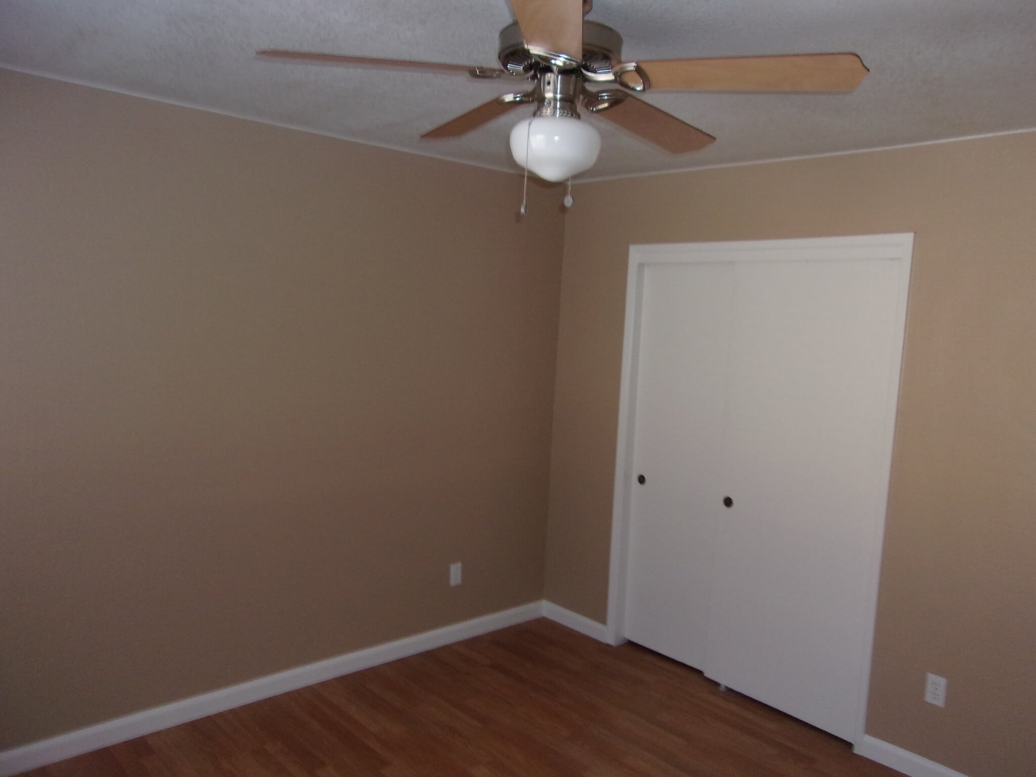 Building Photo - 793 W Nevada Cir