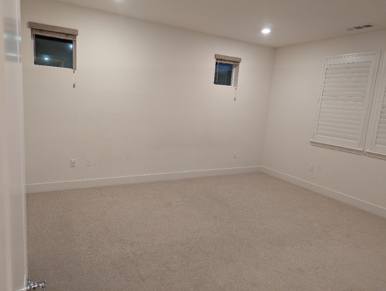 Building Photo - 2768 Alliston Loop