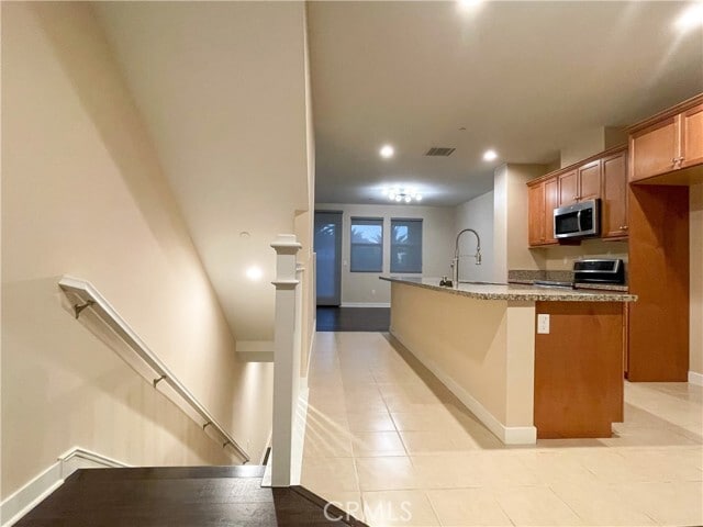 Building Photo - 8054 Ackerman St