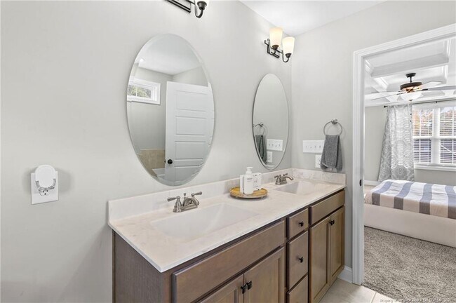 Building Photo - 101 E 6th Ave