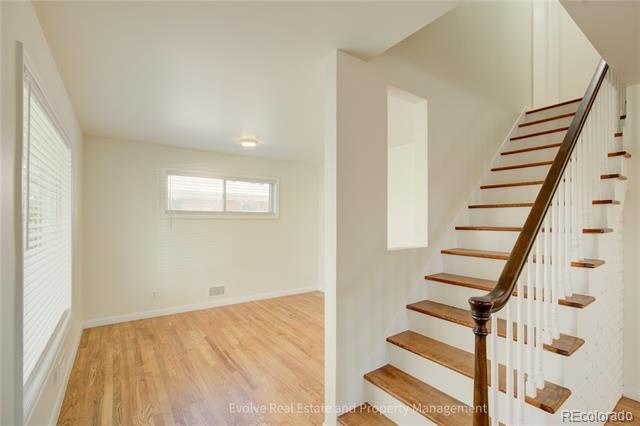 Building Photo - 6900 Larsh Dr