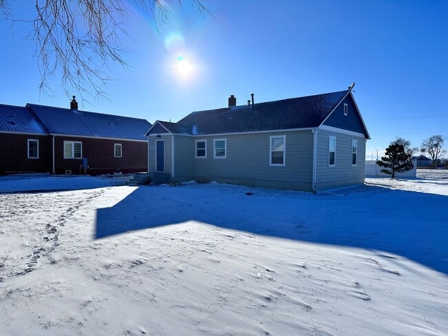 Building Photo - 33076 County Rd 43