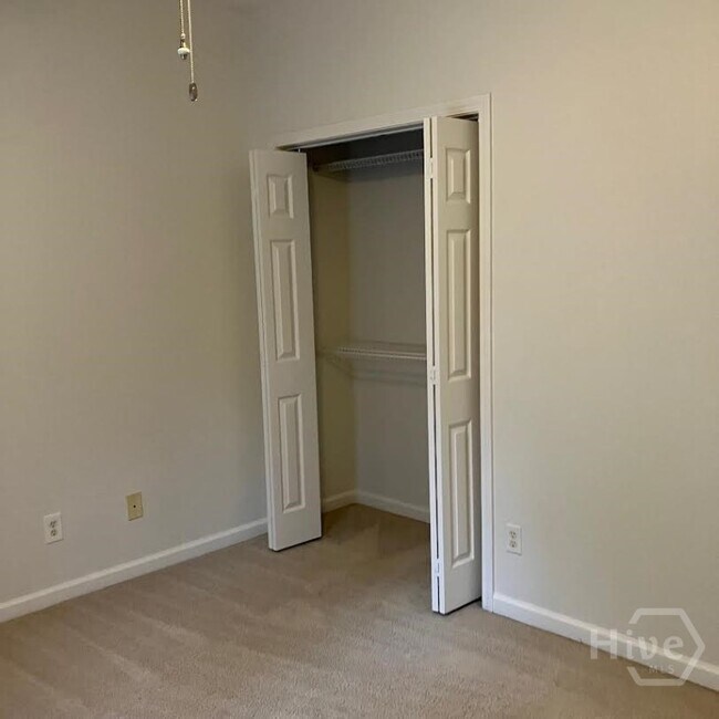 Building Photo - 186 Sterling Woods Dr