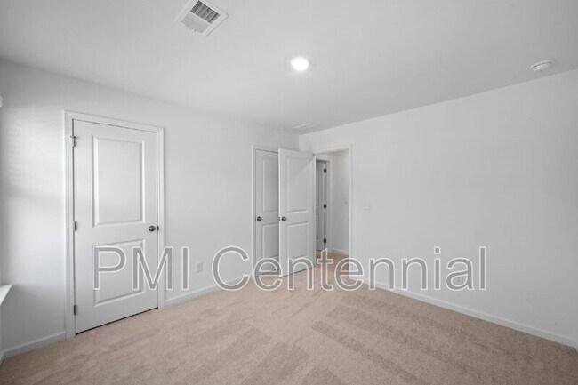 Building Photo - 2581 Adventure Wy