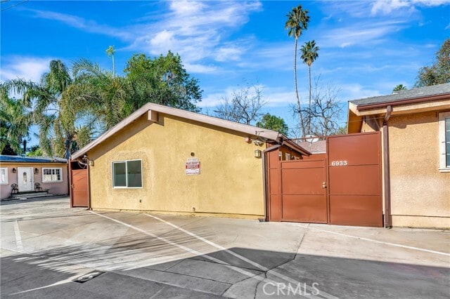 Building Photo - 6933 Amigo Ave