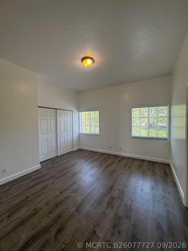 Building Photo - 1117 Colonial Palms Way