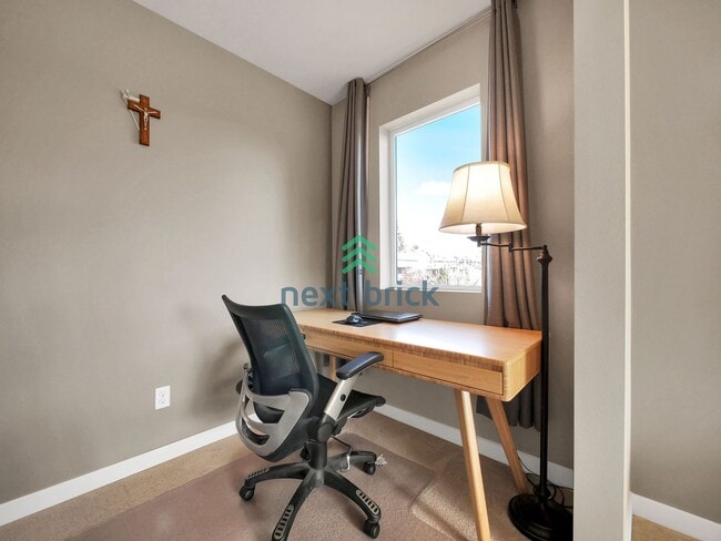 Building Photo - Gorgeous 3 Bed & 2.5 Bath Single Family House For Rent!