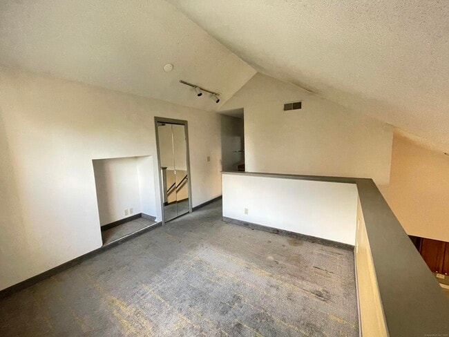 Building Photo - 3 Long Wharf Dr