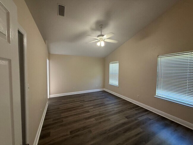 Building Photo - East Tallahassee Home In Weems Plantation