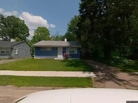 Building Photo - 1589 Delba St