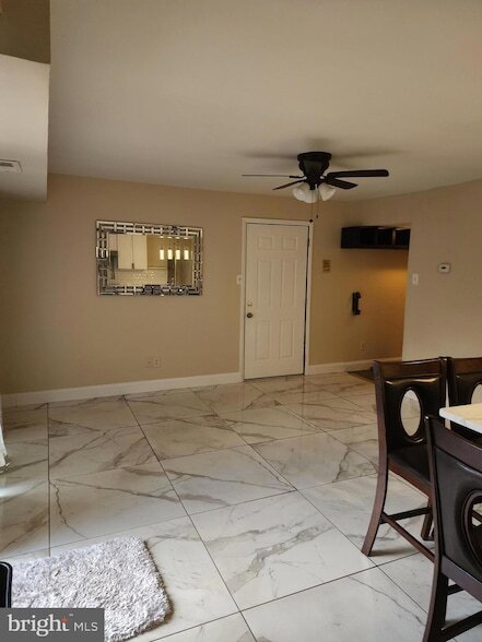 Building Photo - 8030-8000 Ditman St