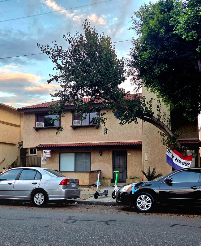 Building Photo - 514 Coronado Ave