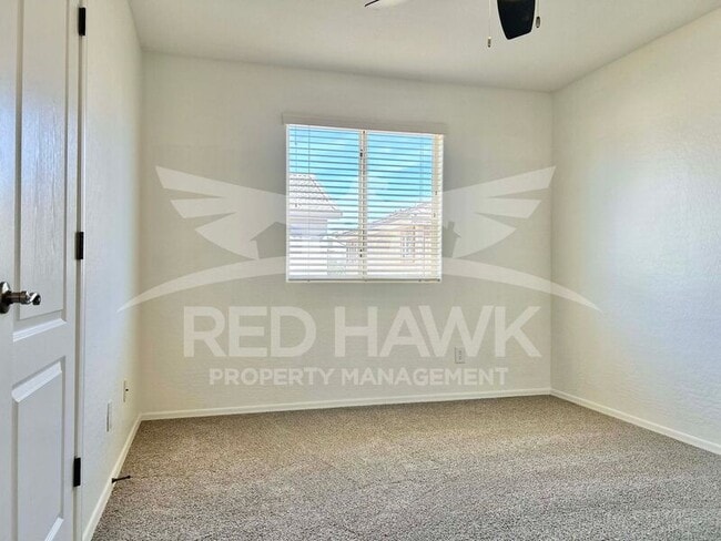 Building Photo - 4344 E Carla Vista Dr