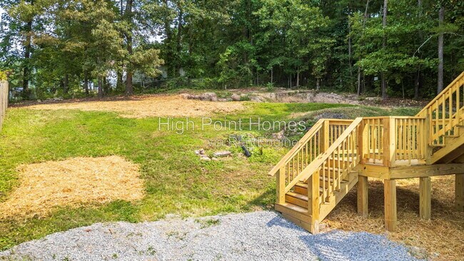 Building Photo - 932 Hurtt Rd