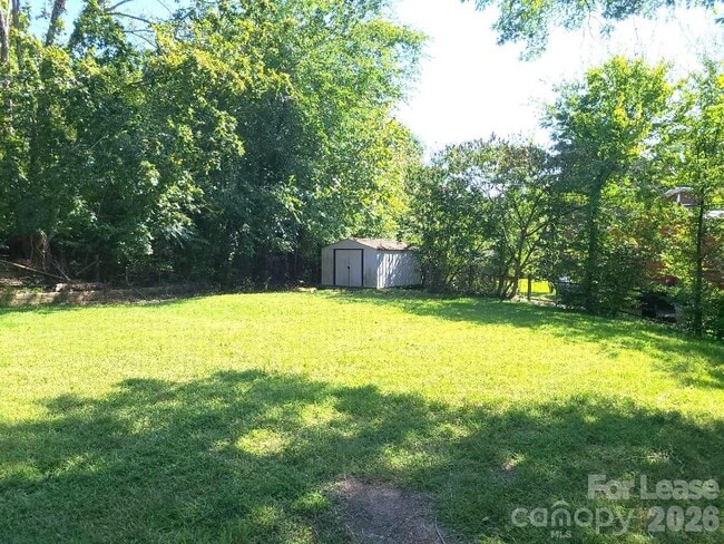 Building Photo - 11026 Vista Haven Dr