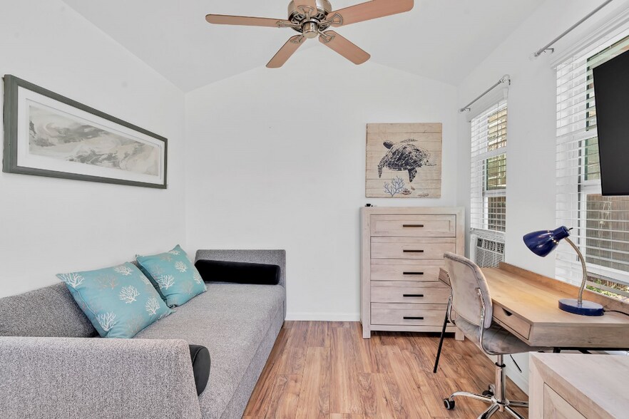 Building Photo - 2844 Burgener Blvd