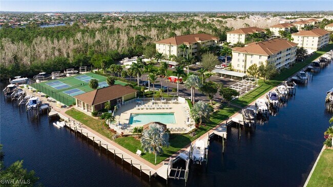 Building Photo - 1781 Four Mile Cove Pkwy