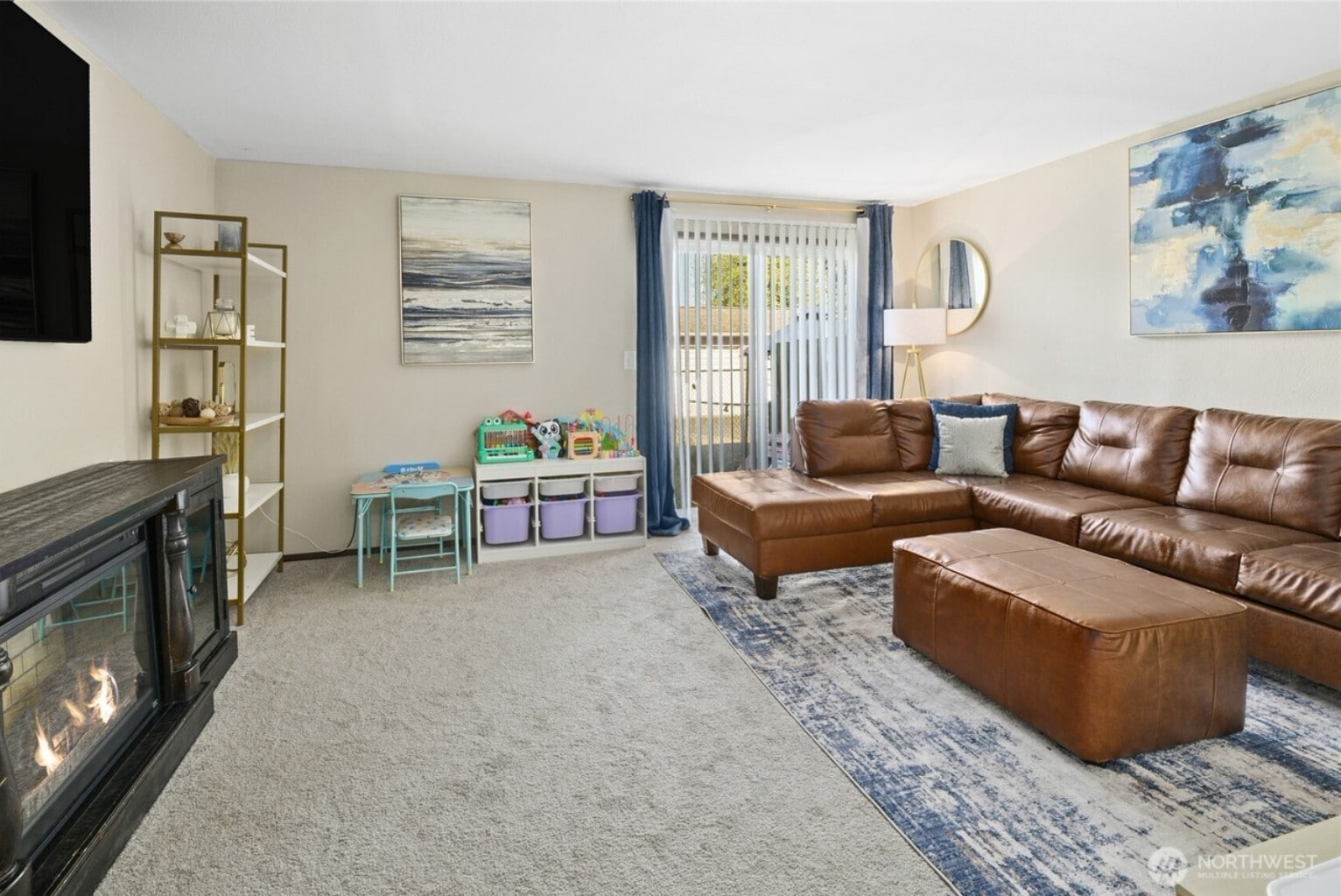 Building Photo - 429 37th St SE