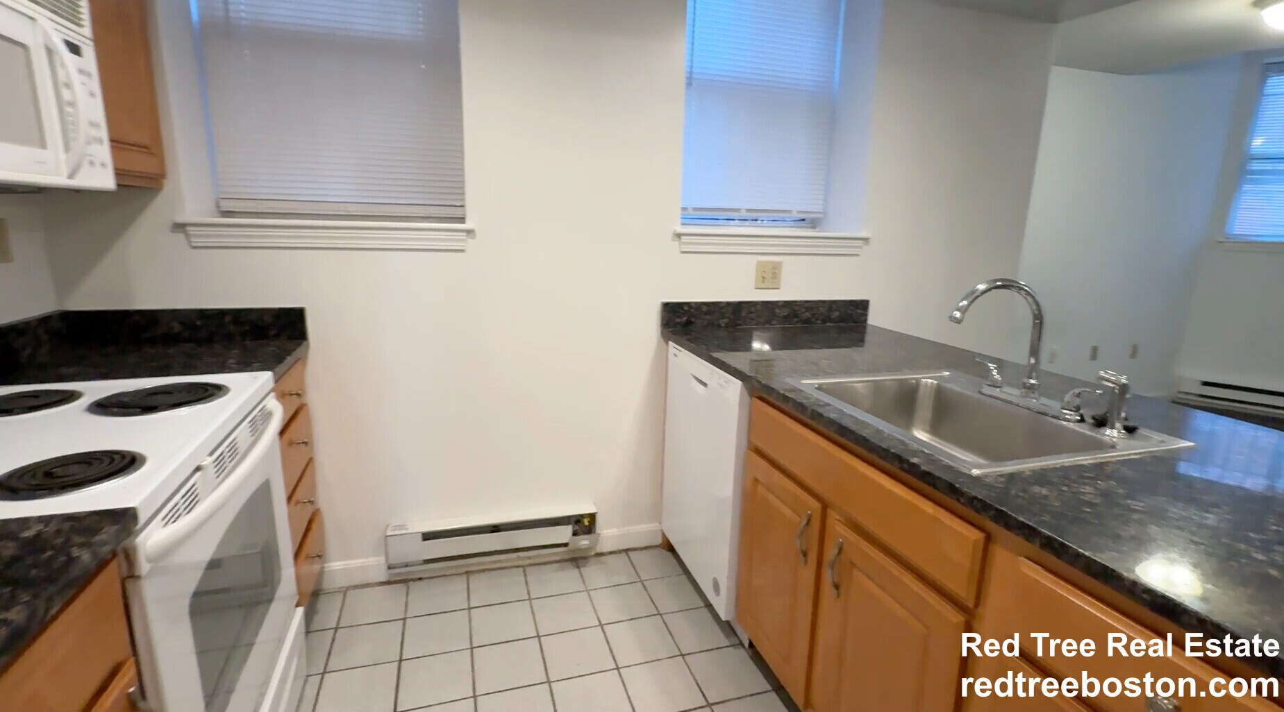 Building Photo - 117 Park Dr