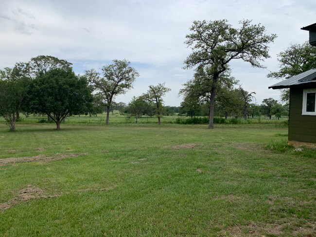 Building Photo - 4296 TX-304