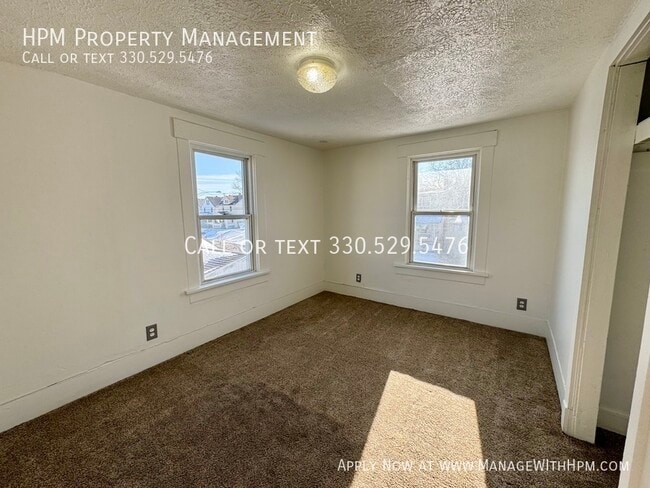 Building Photo - 2709 Abbott Pl NW