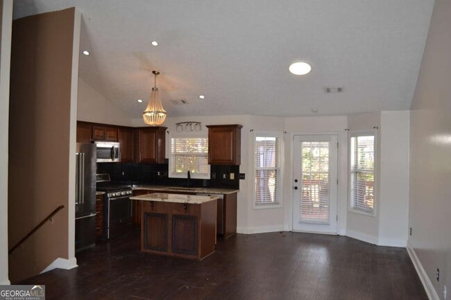 Building Photo - 2849 Arendel Dr