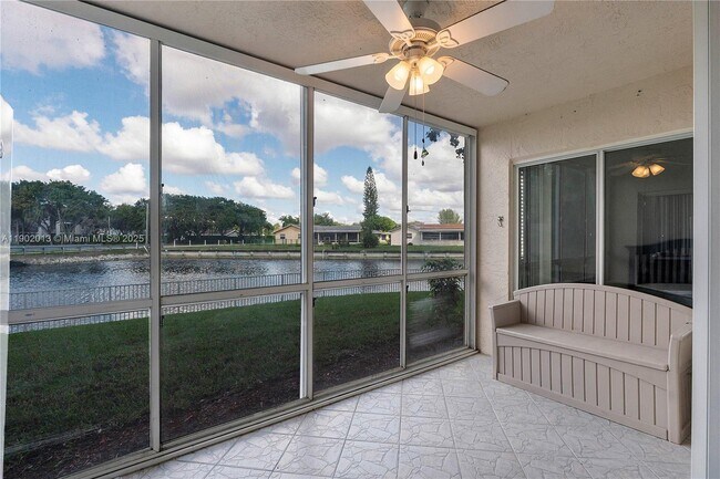 Building Photo - 9599 Weldon Cir