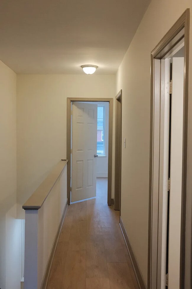 Building Photo - 1810 Idlewood Ave