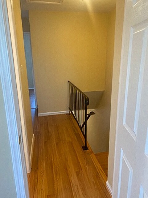 Building Photo - 2058 Chadwick Ter