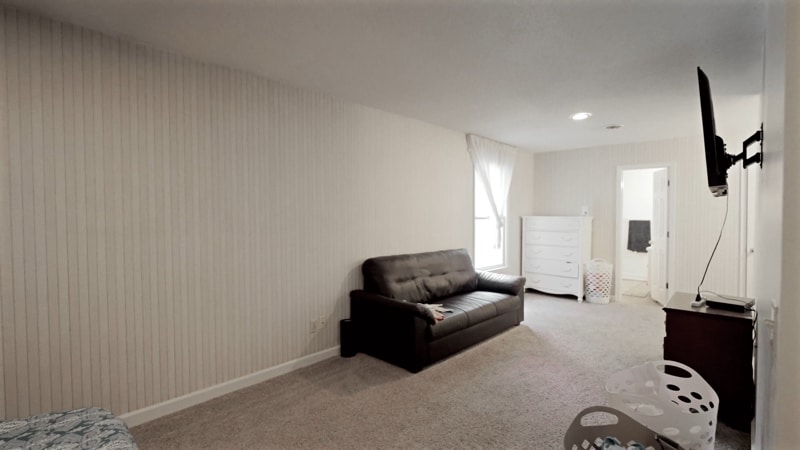 Building Photo - 307 W College Ave