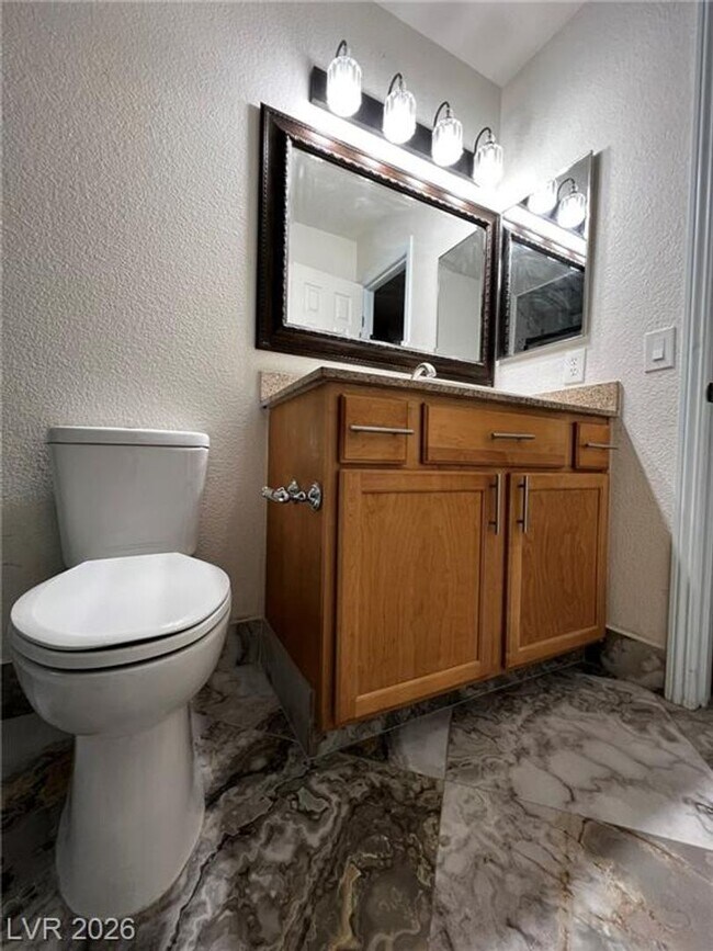 Building Photo - 3151 N Soaring Gulls Dr