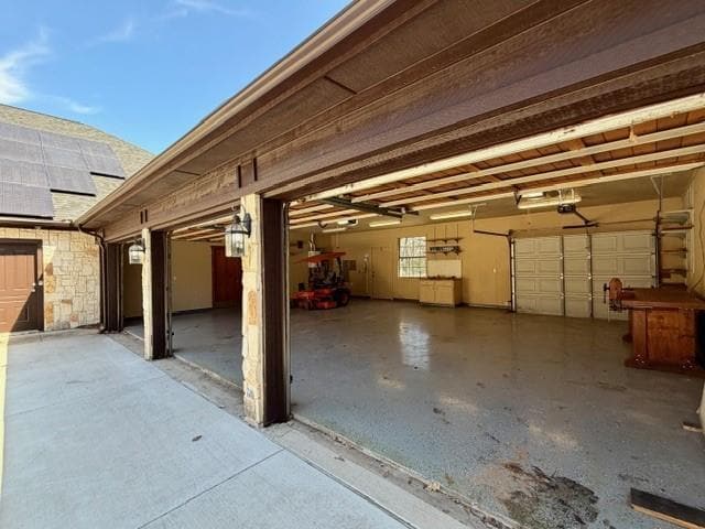 Building Photo - 218 River Oaks