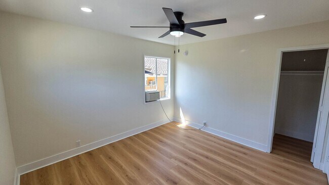 Building Photo - 8320 Sargent Ave