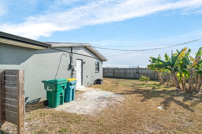 Building Photo - 3BR/2BA Single-Family Home in Quiet Melbourne Cul-de-Sac