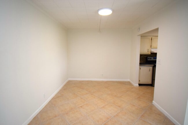 Building Photo - 710 N K St