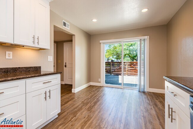 Building Photo - Lovely Home | Central A/C | E.V. Charger