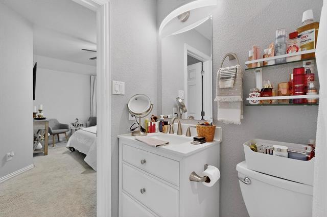 Building Photo - 2701 Scenic Dr